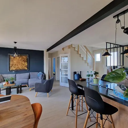 En Centre Proche Séjour chez l'habitant